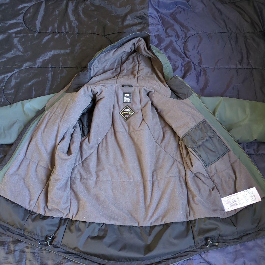 DAIWA　GORE-TEX　ウィンタースーツ　DW-1921　色グリーン