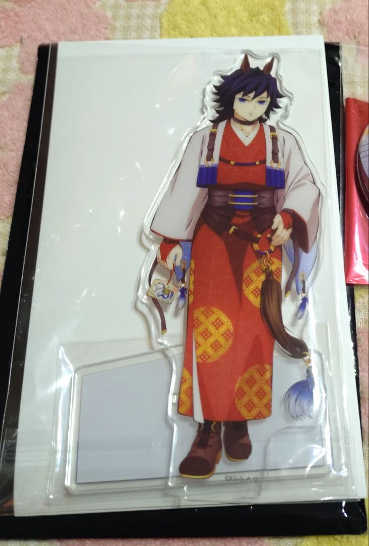 鬼滅の刃　午年　アクスタ　缶バッジ　冨岡義勇