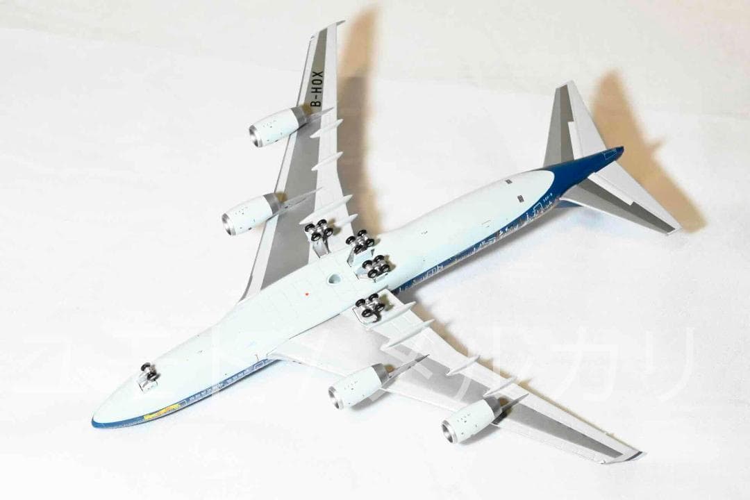 YY Wings 1:400 キャセイパシフィック航空 B-HOY