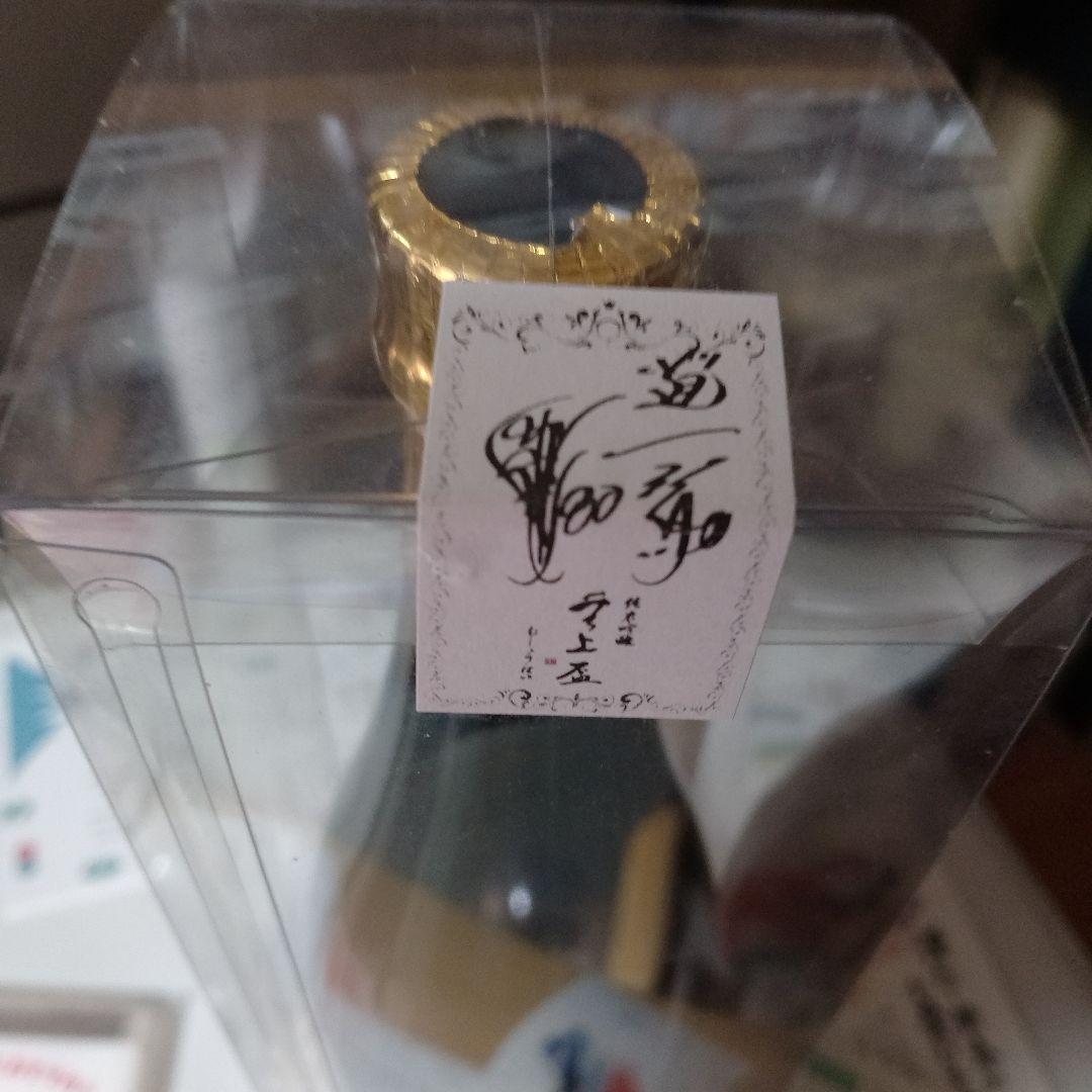 阪神タイガース岡田彰布氏2023年日本一を記念した日本酒と升のセットです。