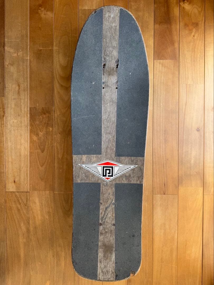 レイバービー タロット カード スケートボード