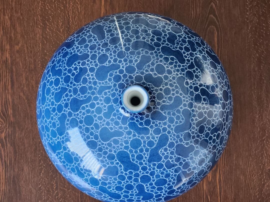 有田焼　松尾博之　博泉窯　墨はじき　花瓶 青　ろくろの名工　白磁　フラワーベース