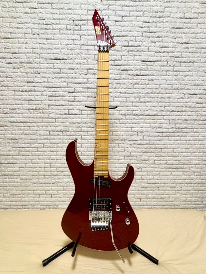 【ユキ】ESP MV-QM(Maverick Quilted Maple)