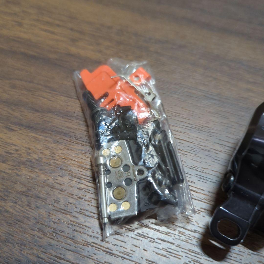 BR-M8120 油圧ディスクブレーキ 4ピストン キャリパー ハイドローリック