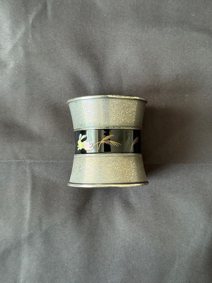 金船漆うさぎ　唐銅蓋置　喜多庄兵衛　月に兎　茶道　蓋置