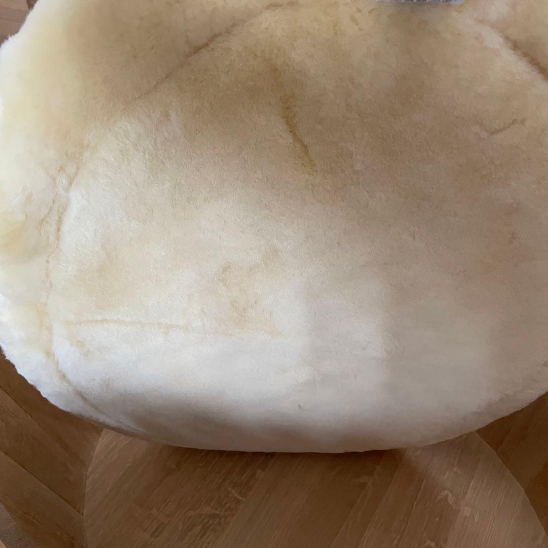 【HERMES】エルメス　犬のベッド　ペット用ベッド　クッション付き