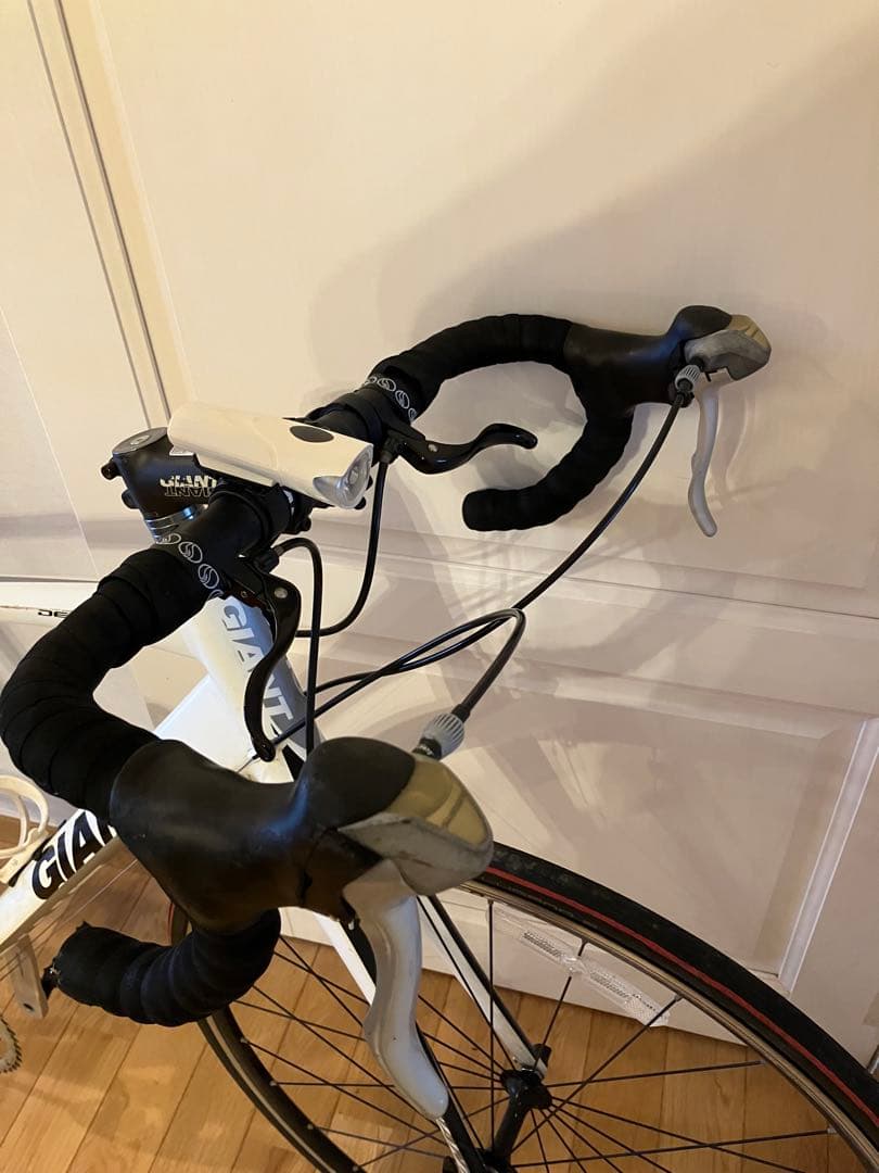 【たっくん】GIANT Defy ロードバイク サイズM 【空気入れ付き】