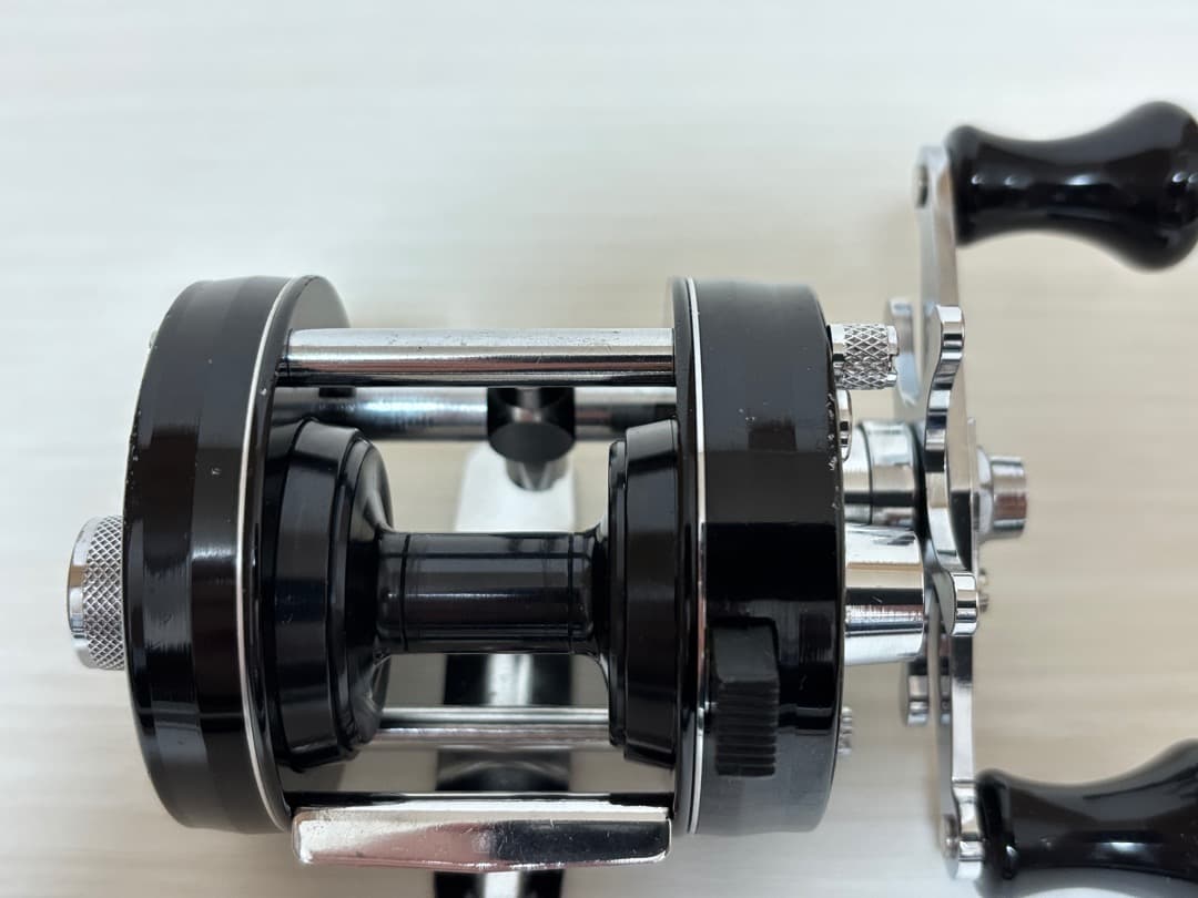 アンバサダー2500C Black Special サイモンシモムラハンドル付