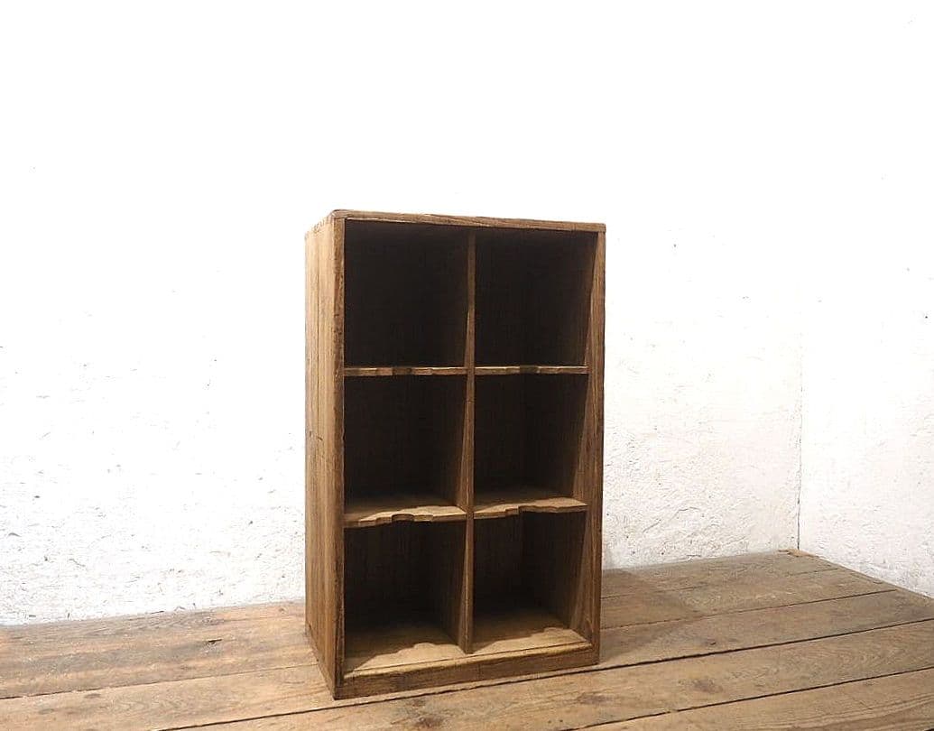 1301 レトロな収納棚　飾り棚　小物入れ　古家具　ケース　ラック　ビンテージ