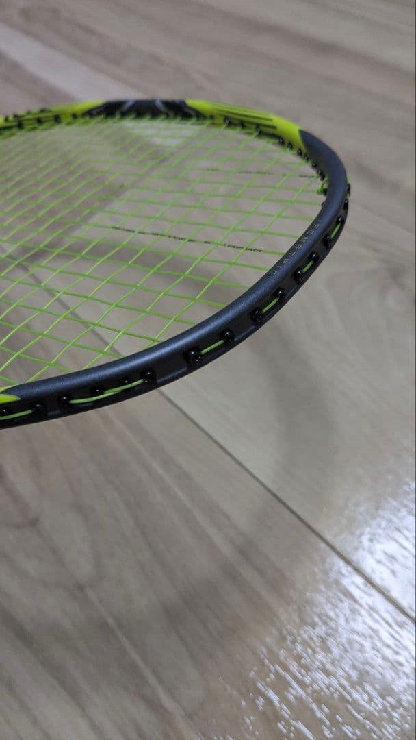 ラケット YONEX ARCSABER 7 Tour 4UG5