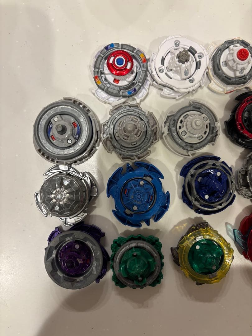 ベイブレードバースト　復刻　爆転シュートベイブレード