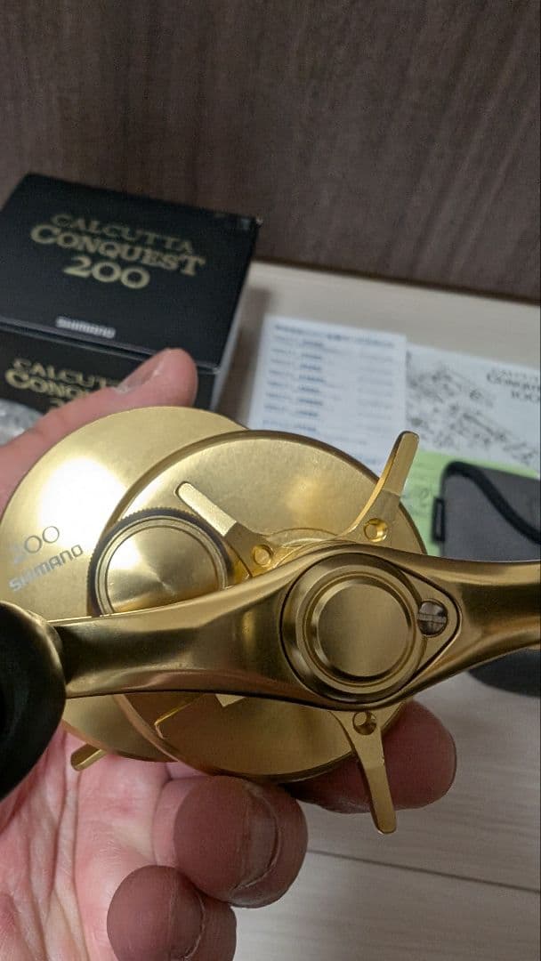 リール SHIMANO14 CALCUTTA CONQUEST 200