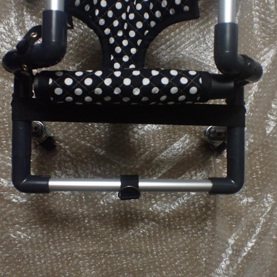 チワワ用　小型犬4輪歩行器　犬用車椅子　手押し棒