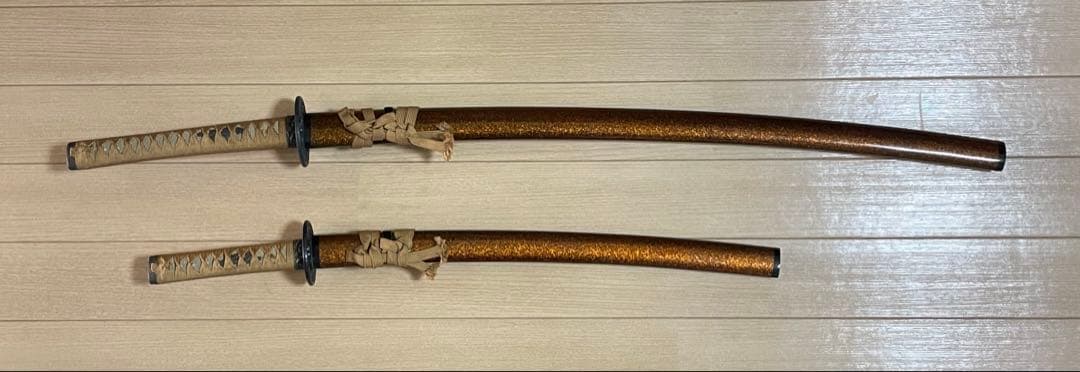 模造刀　居合刀　太刀　脇差　刀掛け　武具　b414