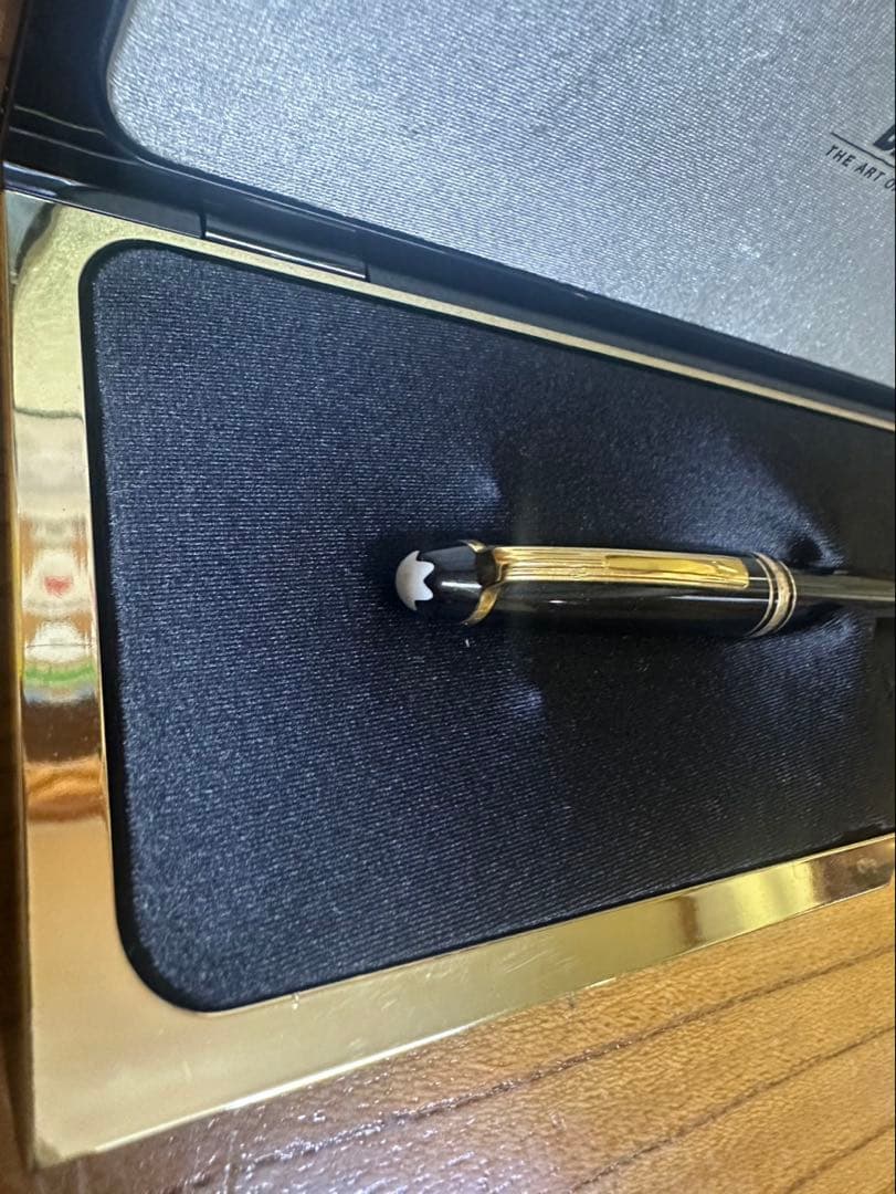 MONT BLANC ブラックボールペン ケース付き