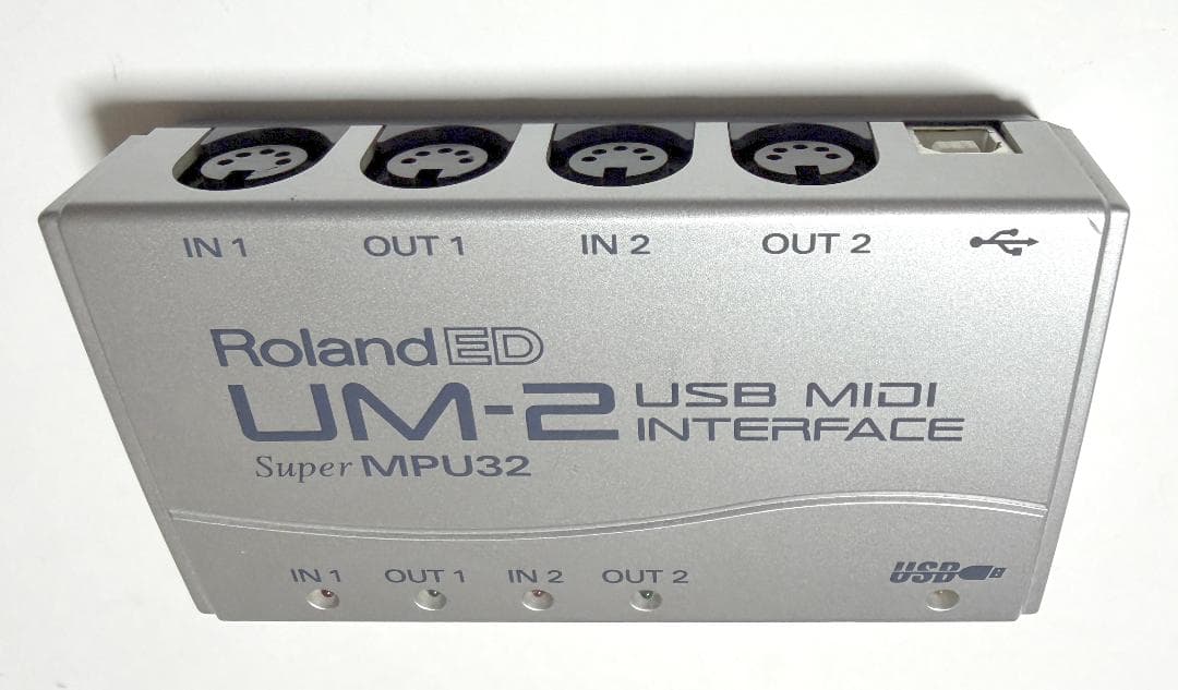 Roland UM-2 USB MIDIインターフェース 箱付・USB付