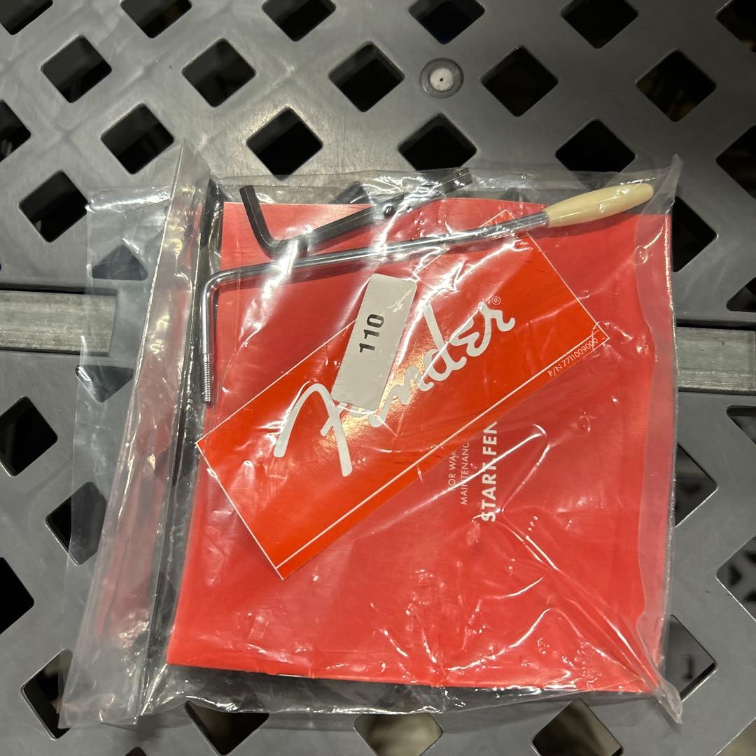 Fender フェンダー エレキギター Player II