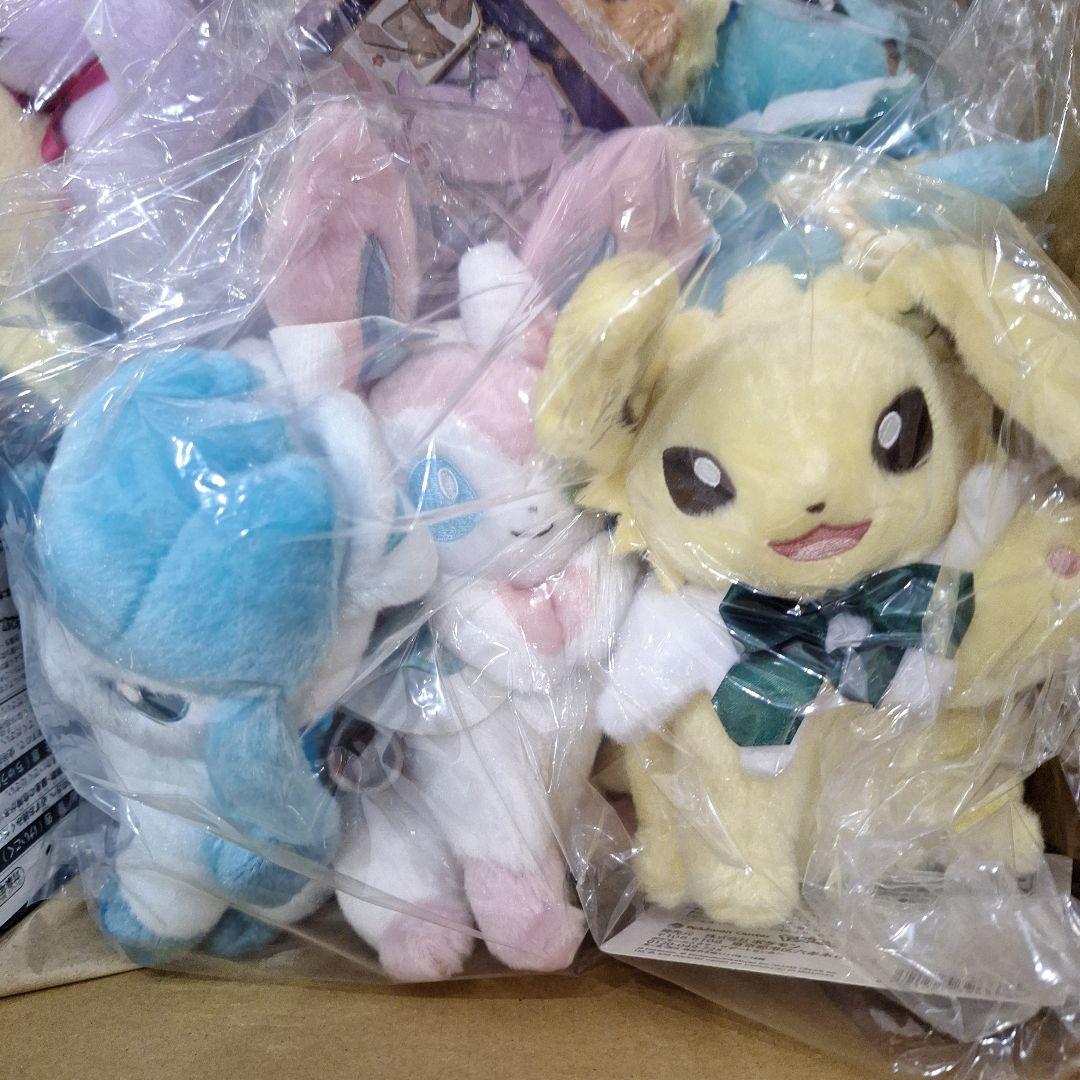 未開封　ポケモンセンター　イーブイ　コレクション　ぬいぐるみ