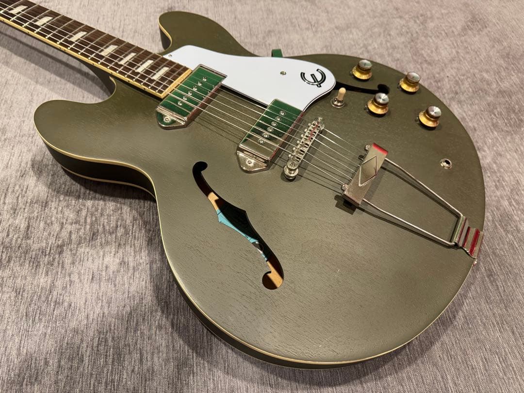ギター Epiphone Casino Worn Olive Dra