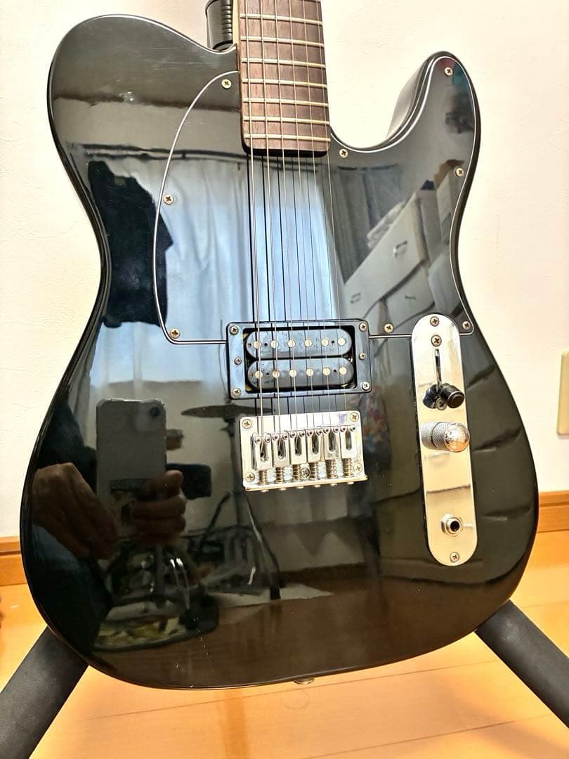 Squier テレキャスター　アヴリル　ラヴィーンモデル　エレキギター