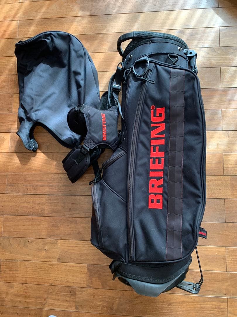 ブリーフィング　キャディバッグ　ブラック スタンド式　軽量　ショルダー式