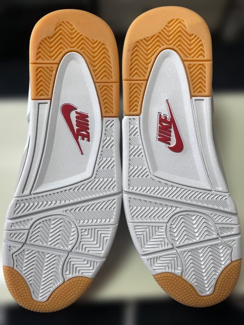 Air Jordan 4 ホワイト/ネイビー