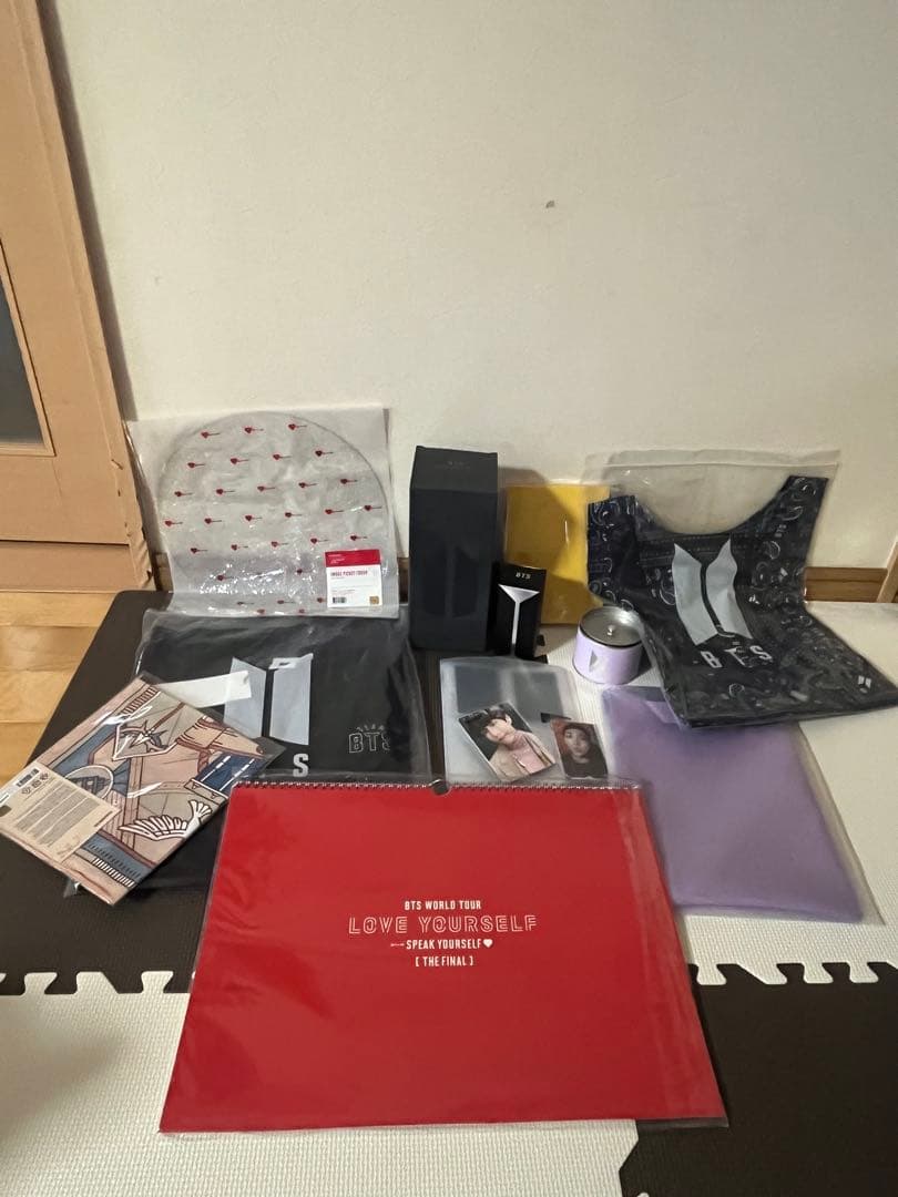 BTS公式グッズ まとめ売り