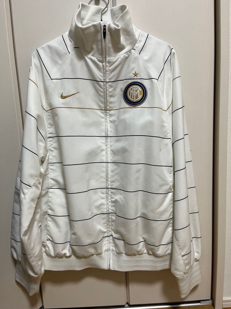 Nike インテル　トラックジャケット