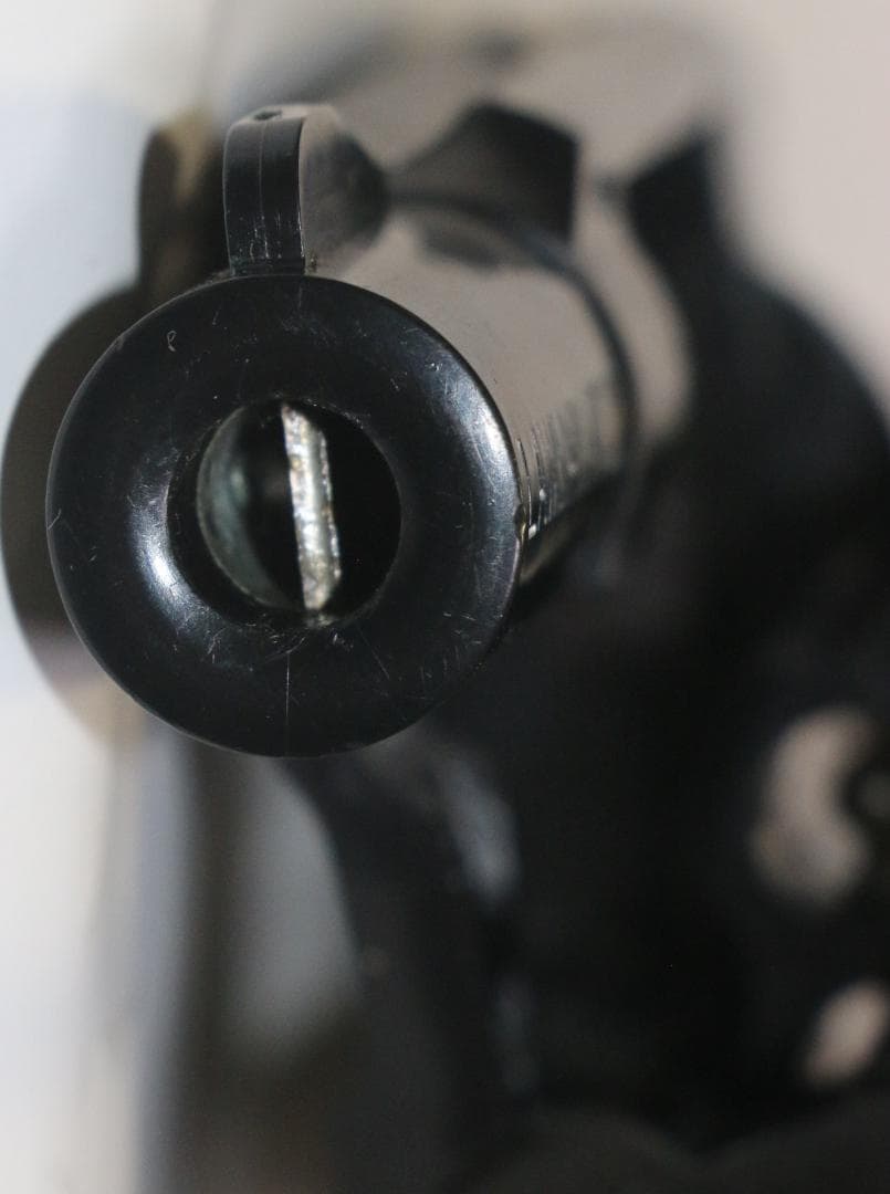 ぴよんきち　MGC製ABS樹脂モデルガン コルトローマン　合法品　未発火