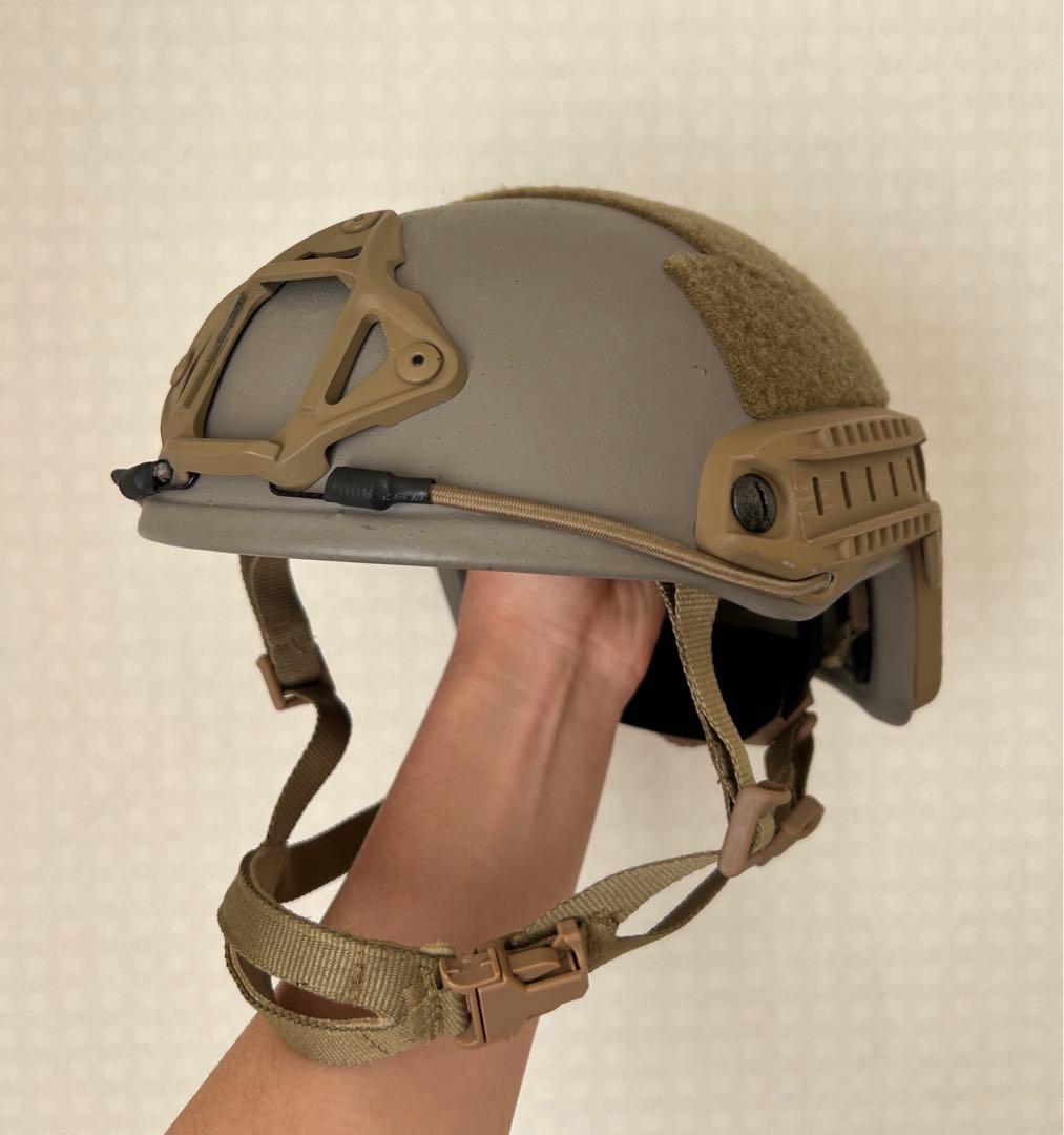 バリスティックヘルメット 実物再現 タンカラー