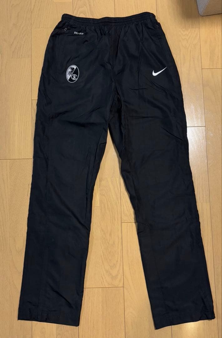 Nike SC Freiburg ジャージ トレーニングウェア上下セット
