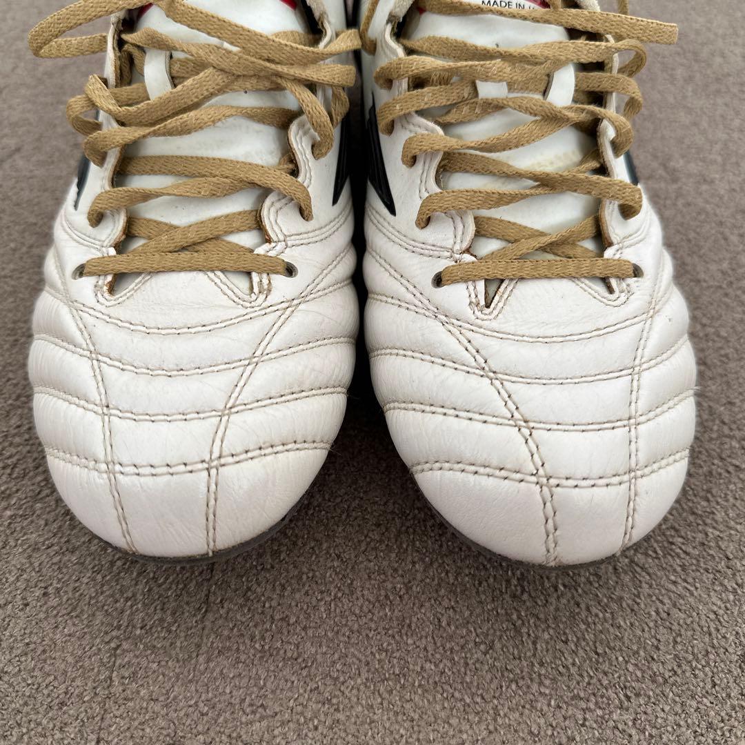 生産終了　ミズノ　モレリアネオ2