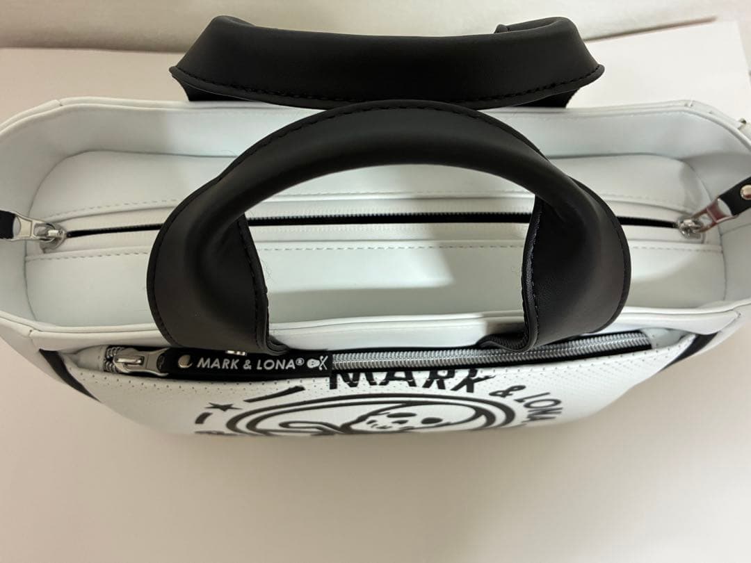 MARK&LONA カートバッグ ホワイト