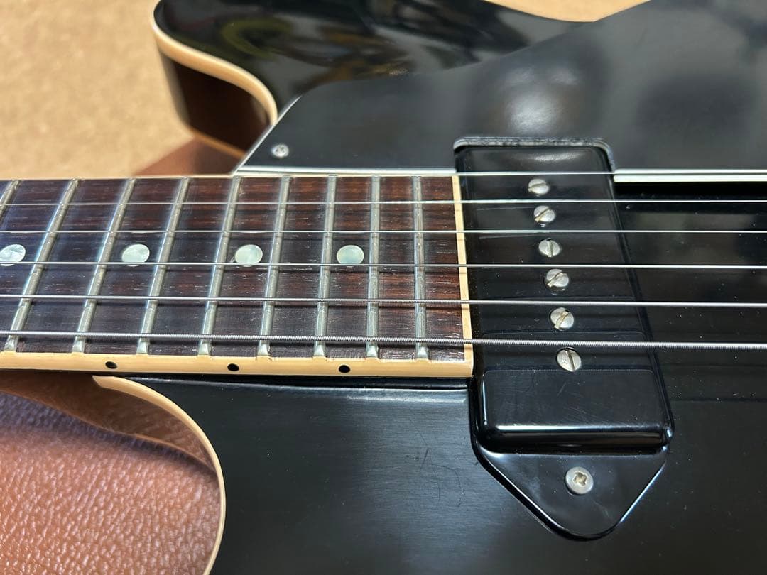 ギター ES-330 Dot VOS Ebony w/Bigsby GIBSON