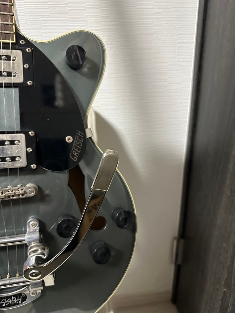 GRETSCH G2622T Streamliner グレー