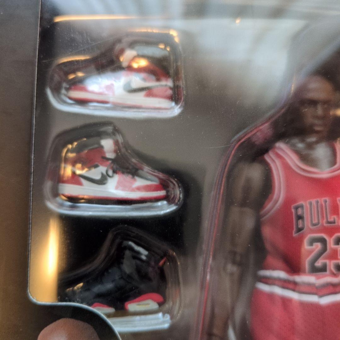 MAFEX マイケル・ジョーダン アクションフィギュア