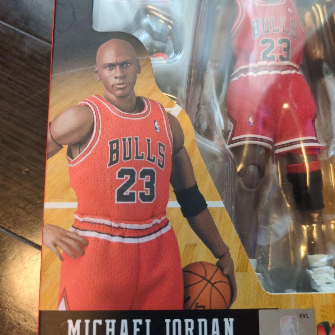 MAFEX マイケル・ジョーダン アクションフィギュア