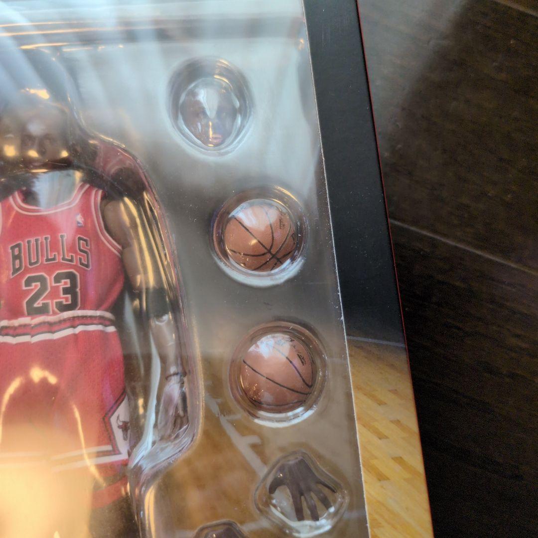 MAFEX マイケル・ジョーダン アクションフィギュア