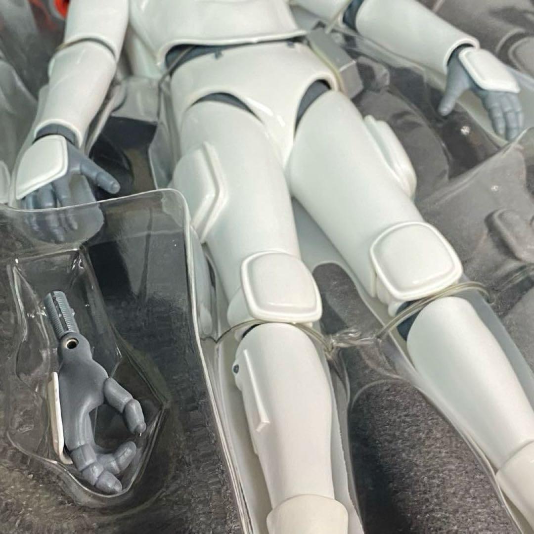 ホワイトクラッシャー ブラックサイボーン マッドカプセルマーケッツ RAH