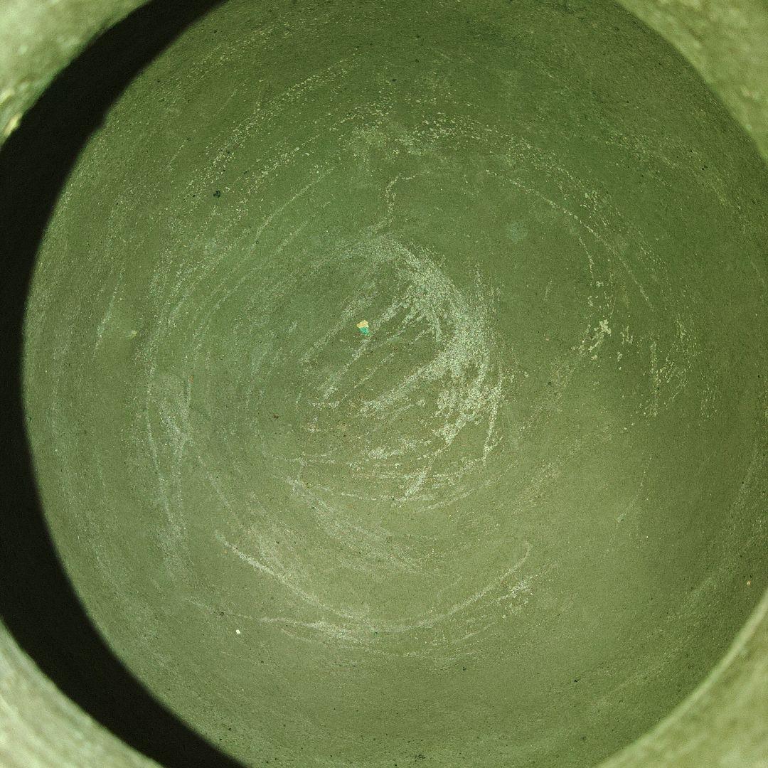 朝鮮　新羅　須恵器　台付長頸壺　5世紀