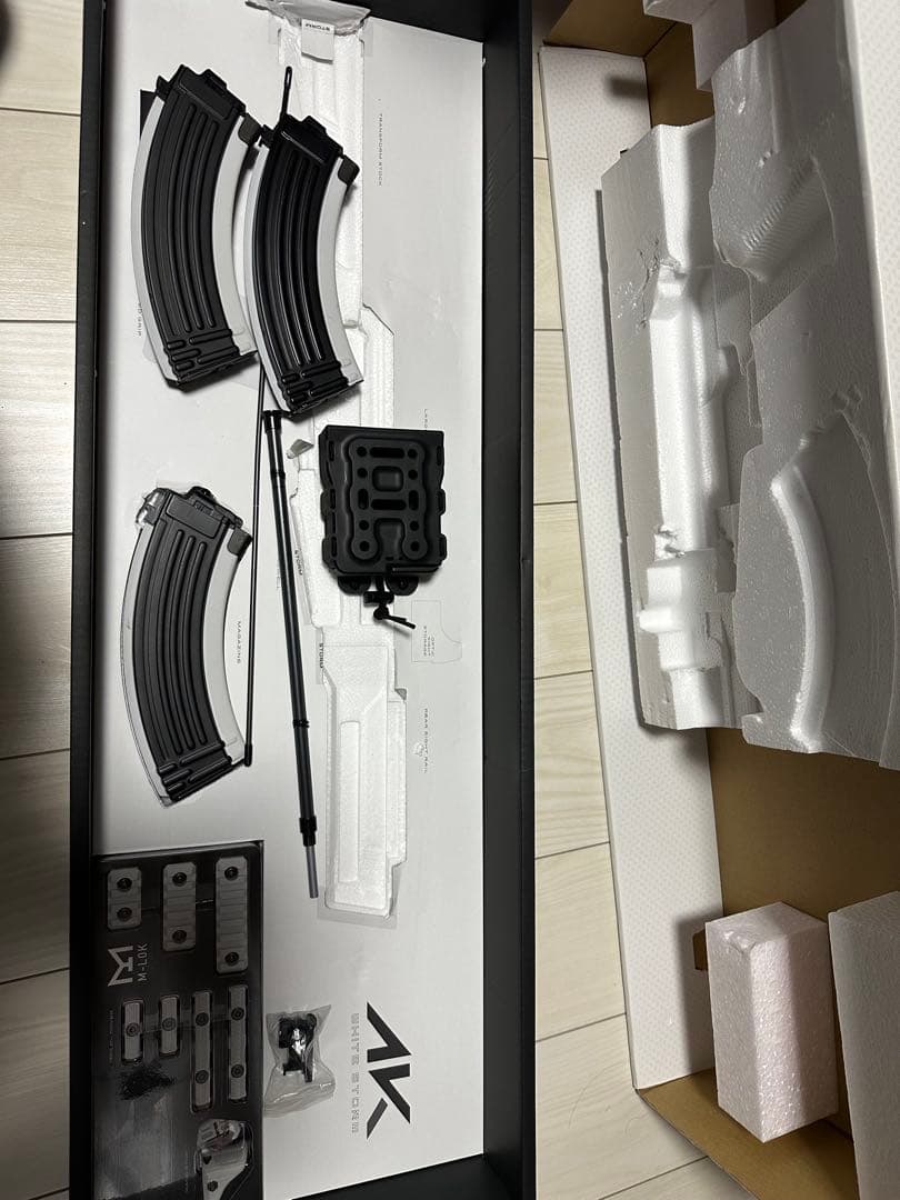 次世代AK47 ホワイトストーム