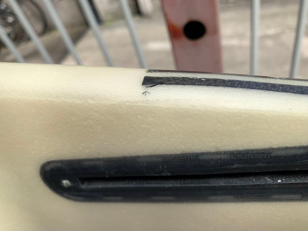 ネックベアード2スパインテック5'10 (32.9ℓ)テイクオフ反則ボード