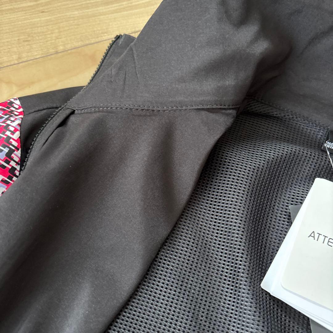 新品　ジェイリンドバーグ　レディース　ゴルフ　ウィンドブレーカージャケット　M