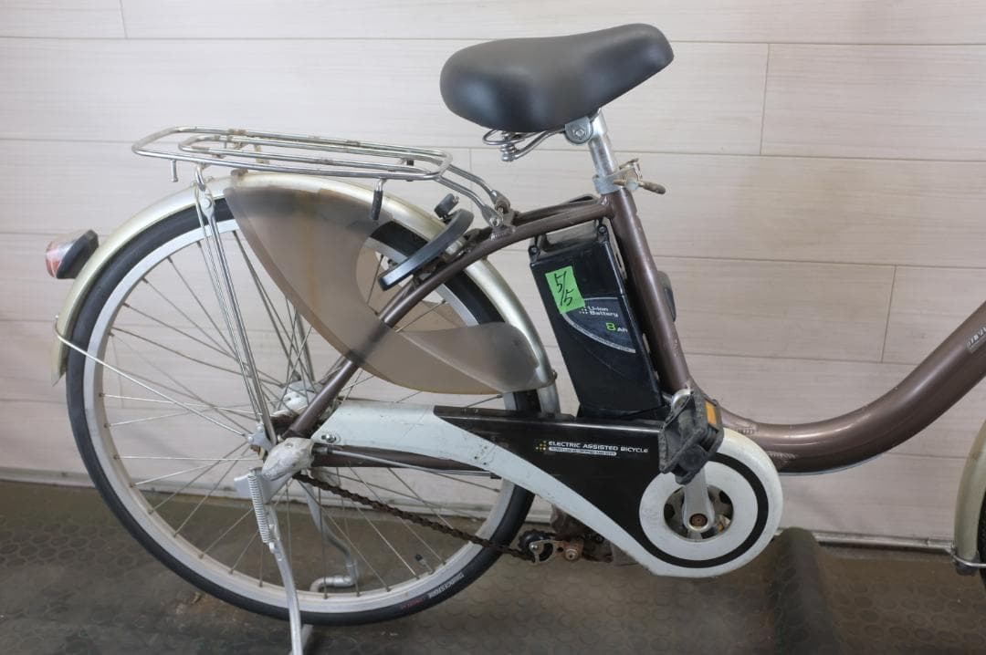 新基準パナソニック　24インチ　3段　8.0Ah（5点灯）充電器あり