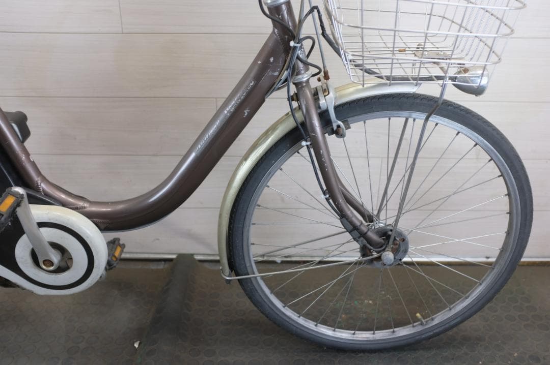 新基準パナソニック　24インチ　3段　8.0Ah（5点灯）充電器あり