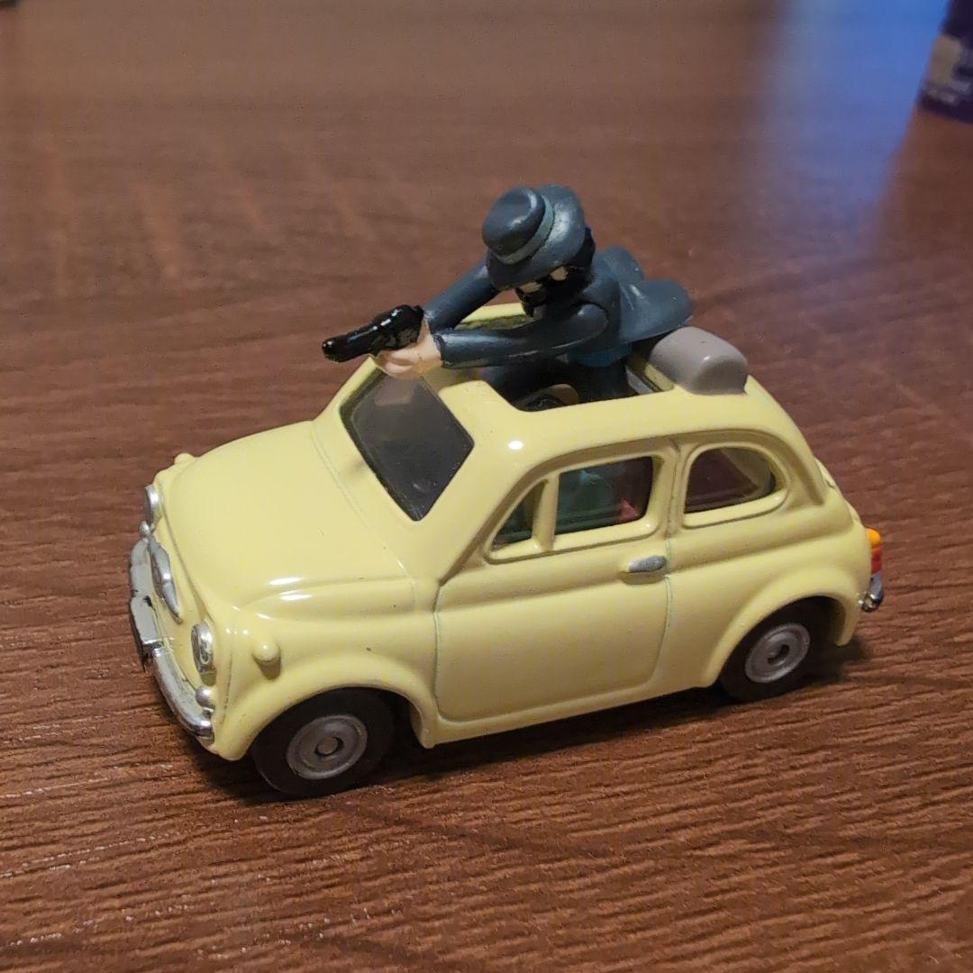 ルパン三世　カリオストロの城　フィアット500