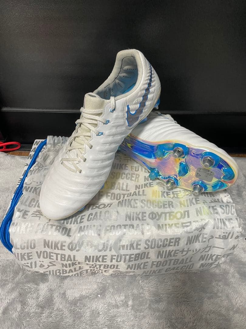 ナイキ ティエンポレジェンド7 SG