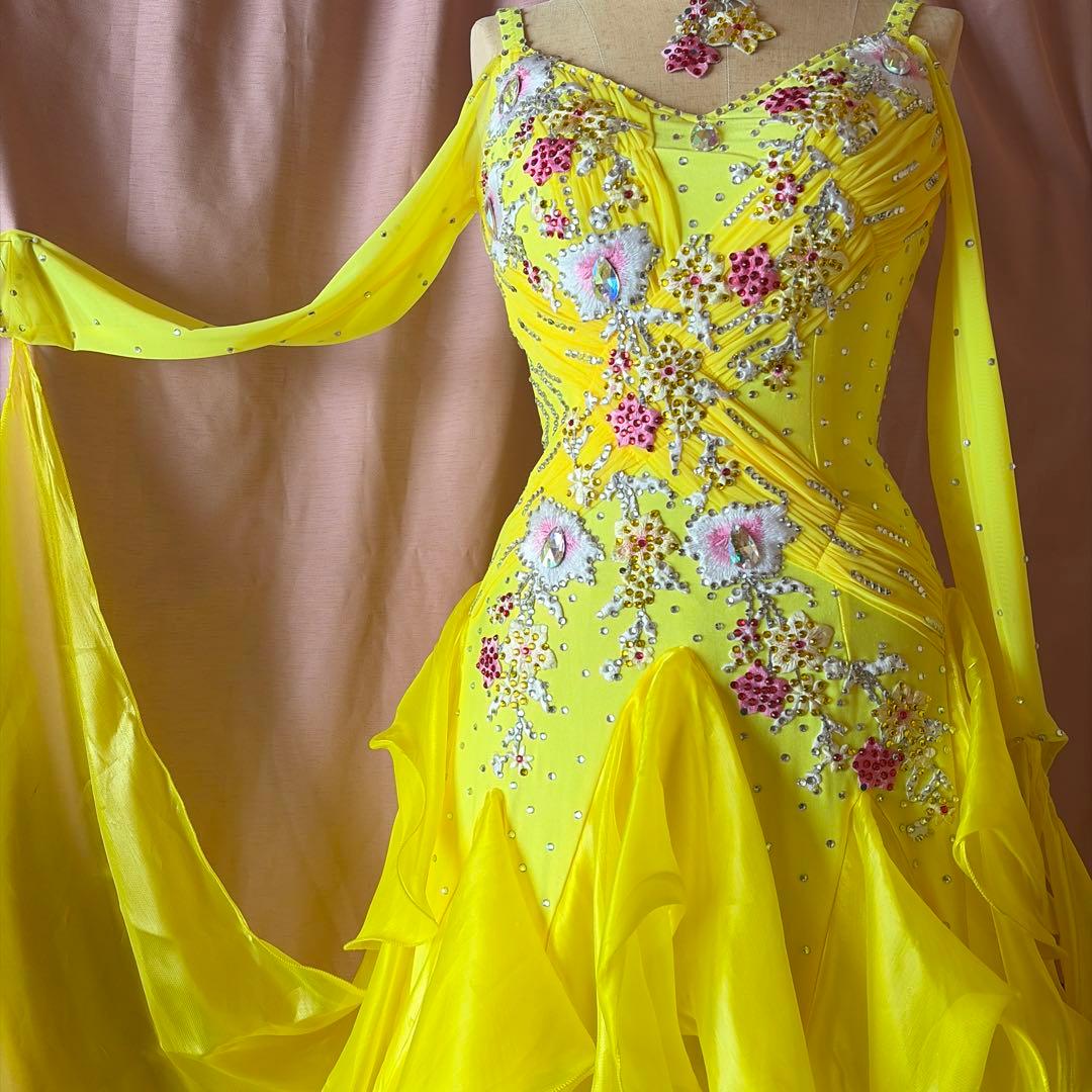 社交ダンス用黄色ドレス