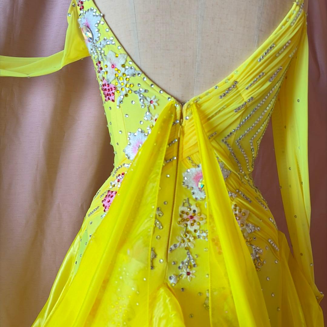 社交ダンス用黄色ドレス