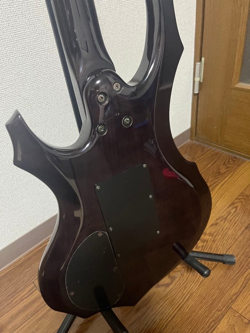 GrassRoots エレキギター Pierrot aijiモデル